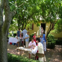 Exterior photo, July Fourth